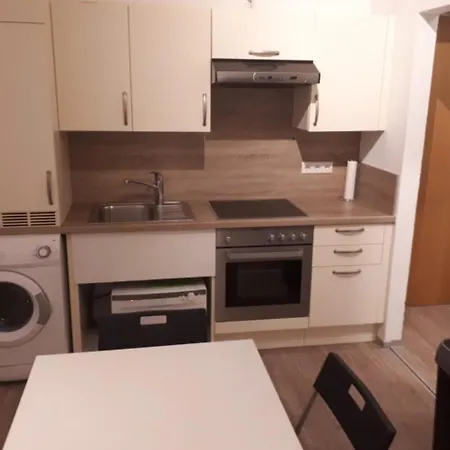 Monteurunterkunft Graz-lend